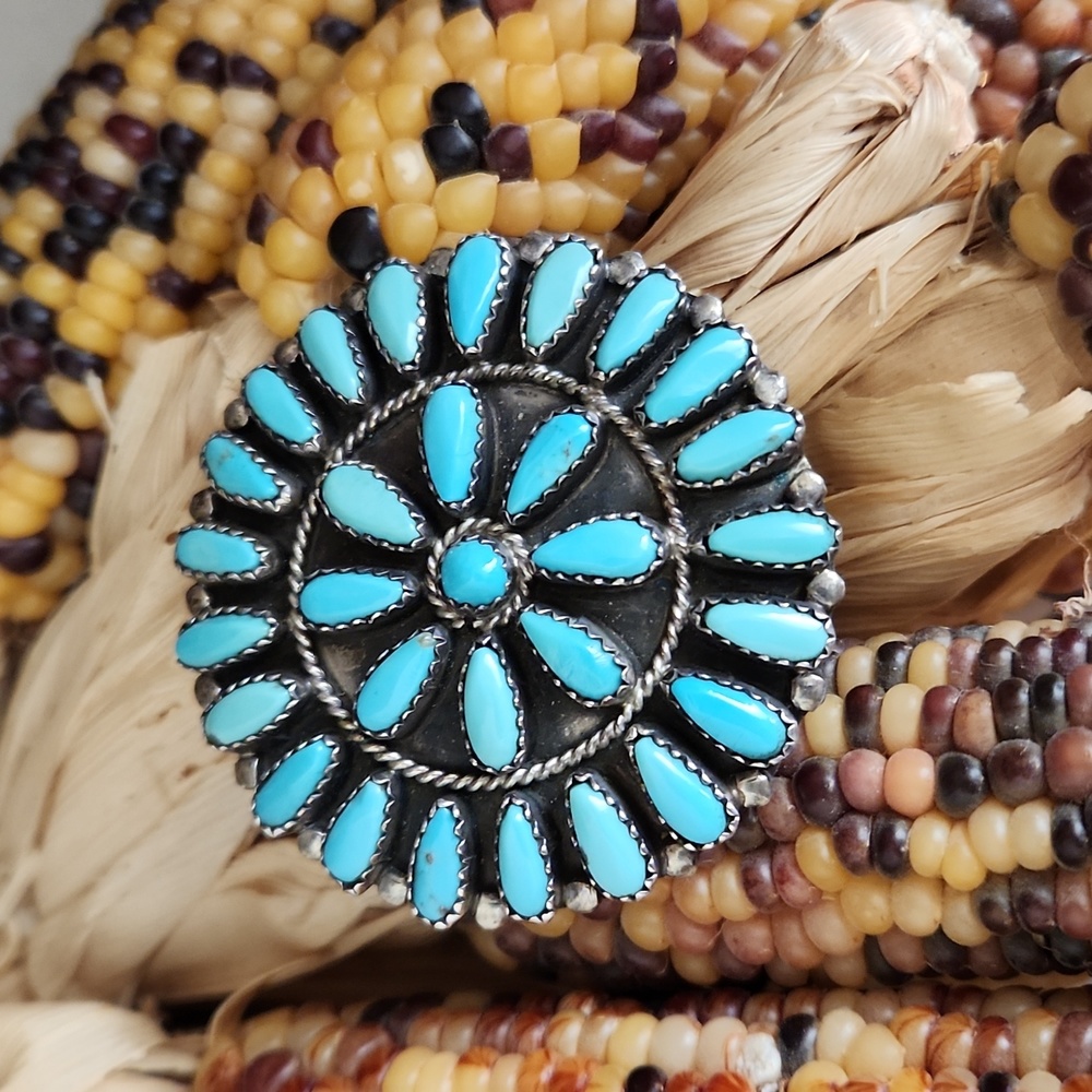 Stunning Vintage Native American Navajo Flower Cluster Turquoise Pin ๐๐ผ - Picture 1 of 10